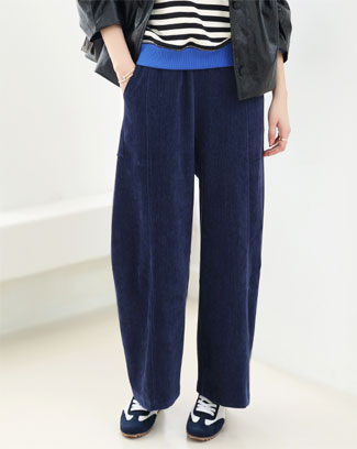 ������ �����ڴ� �跲 ���̵� ���� (2color)*���̿���/ �ټ� ȥ������ �������� �����̾� ���� / �跲 ��(Barrel Fit)����� ������ ���� ü�� Ŀ���� ������, �ձ� Ŀ��� �Ƿ翧�� Ư¡.