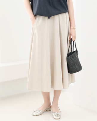 ������ ���񿡶� �÷��� ��� ��ĿƮ (2color)* High-end ���� ��� / �巹���� �ŷ��� �����̸鼭�� �����ϰ� ���Ÿ��� �������� / �ÿ��� ���Ϸа� �ε巯�� ���̿� ���縦 ǳ���ϰ� ����Ͽ� �帣�� �÷������� �ʹ� �ŷ����� �������Դϴ� 