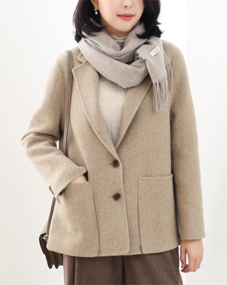 TC ij½Ã¹Ì¾î¿ï  Å×ÀÏ·¯µå ½Ì±Û ÀÚÄÏ (2color)*merino wool ºí·£µù/ ¡ÚÇѼº¸ðÁ÷ ±¹³» ÀçÀÛ /Ŭ·¡½ÄÇÑ ³ëÄ¡µå ¶óÆç(Ä«¶ó) µðÀÚÀο¡  ¿©À¯·Î¿ì¸é¼µµ ¿ì¾ÆÇÏ°Ô ¶³¾îÁö´Â ¼¼¹Ì ¿À¹öÇÍÀ¸·Î Á¦ÀÛµÇ¾î Æí¾ÈÇϸ鼵µ  ¼¼·ÃµÈ ¾Æ¿ôÇÍÀ» ¿¬Ãâ/Â÷ºÐÇÑ ¿ÀÆ®¹Ð º£ÀÌÁö¿Í ½ÃÅ© ±×·¹ÀÌ